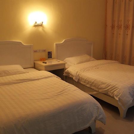 Yangshuo Romantic Inn Bagian luar foto