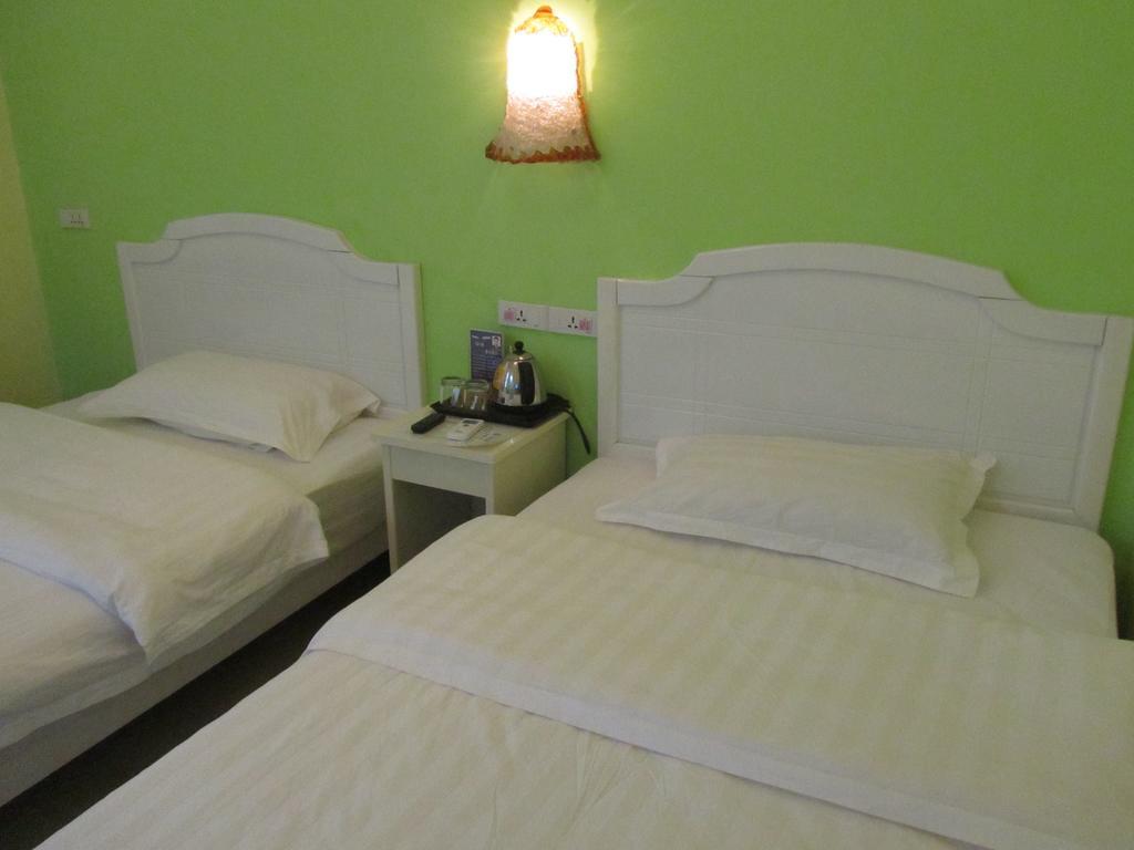 Yangshuo Romantic Inn Bagian luar foto