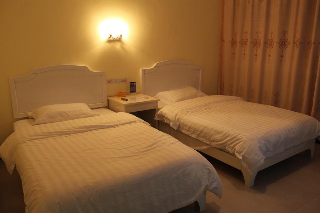 Yangshuo Romantic Inn Bagian luar foto