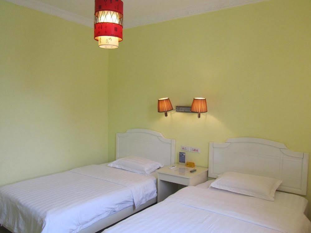 Yangshuo Romantic Inn Bagian luar foto