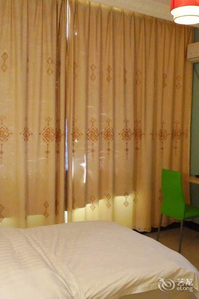 Yangshuo Romantic Inn Bagian luar foto
